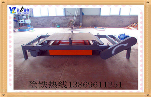 RCYD-12高強(qiáng)永磁自卸除鐵器,破碎混凝土吸鋼筋頭石料 RCYD-12高強(qiáng)永磁自卸除鐵器,破碎混凝土吸鋼筋頭石料