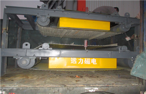 永磁自卸式除鐵器，山東永磁自卸式除鐵器廠家_技術(shù)參數(shù)_山東永磁自卸式除鐵器廠家磁塊安裝方式_如何換帶
