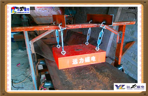 質(zhì)量不錯(cuò)啊，單獨(dú)做了床包邊面料摸著也很舒服，床很重排骨架打磨的很光滑沒有坑坑洼洼的。